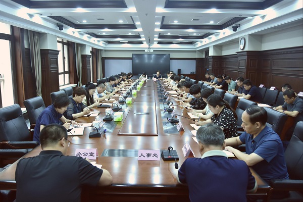 大连市检察院召开党组（扩大）会议暨机关党的建设工作领导小组会议