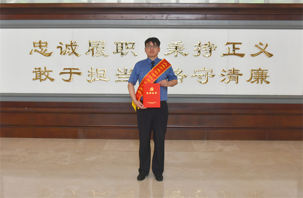 崔咏赞.jpg